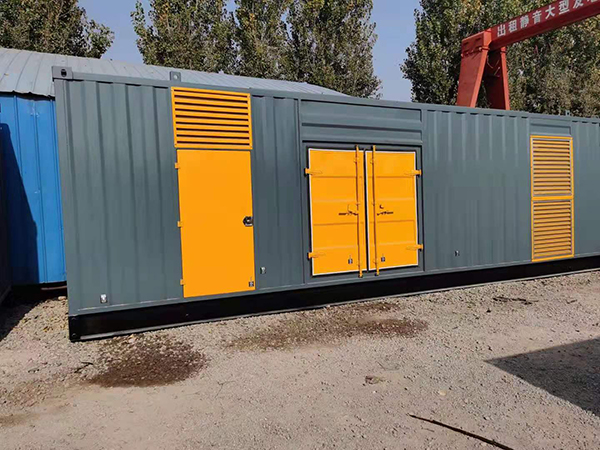 东郊镇300kw 柴油发电机组用多大的空气开关？